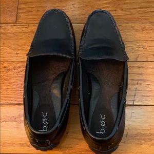 BOC gently used black loafer/moccasins